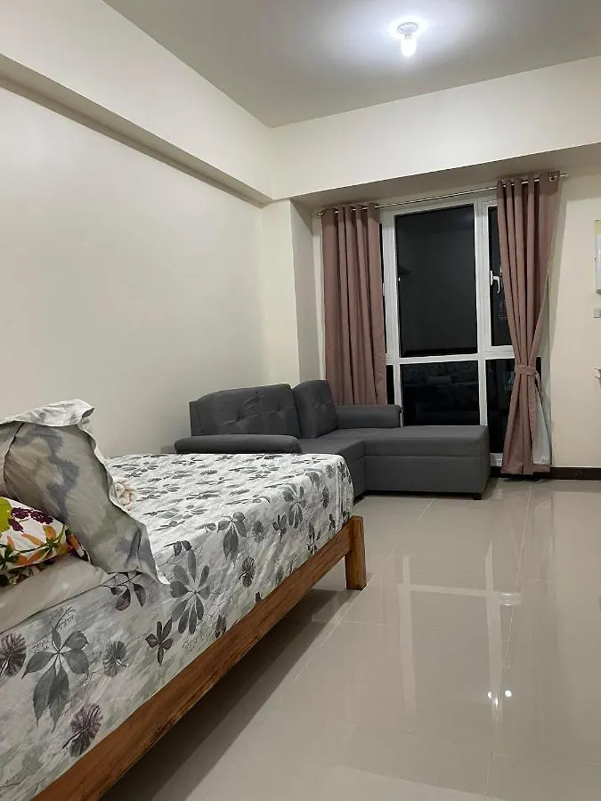 Aparthotel Studio Bunkbed Netflix, 100Mbps Wifi, Pool Access Mandaluyong Philippines