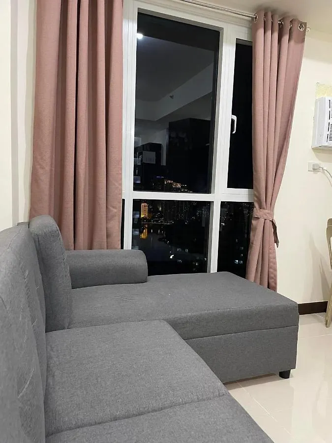 Aparthotel Studio Bunkbed Netflix, 100Mbps Wifi, Pool Access Mandaluyong