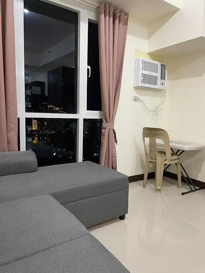 Studio Bunkbed Netflix, 100Mbps Wifi, Pool Access Mandaluyong
